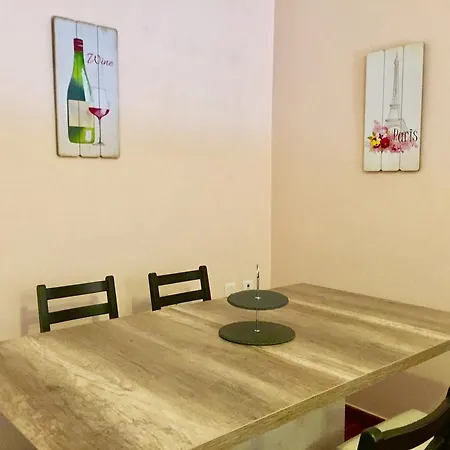 Los Llanos Luxury Apartment